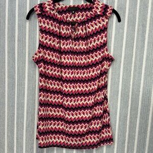 Ladies cap sleeve blouse.